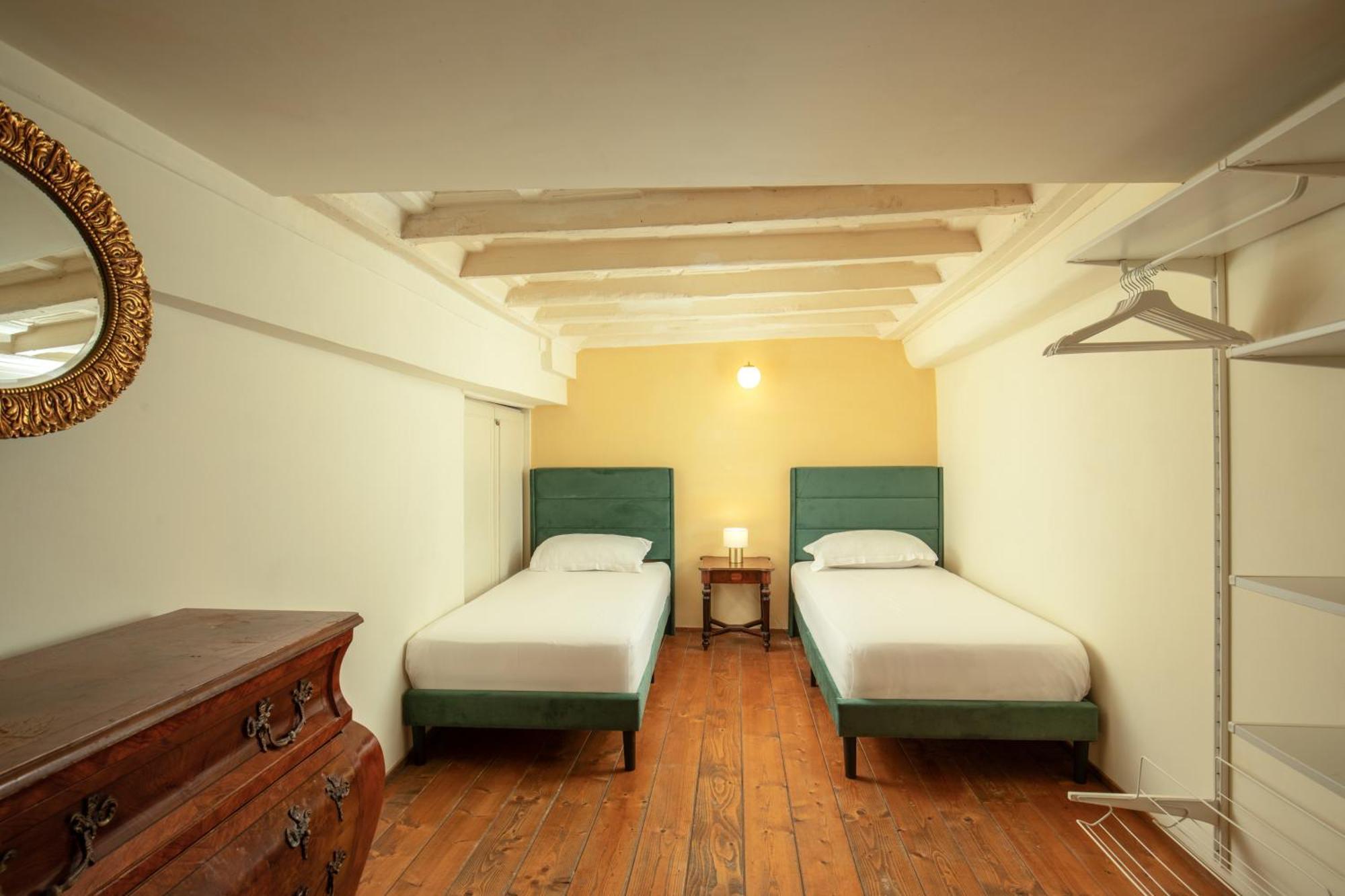 רומא Cappellari Apartments - Campo De' Fiori מראה חיצוני תמונה